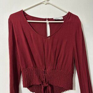 ♡ hollister burgundy tie-front long sleeve top ♡